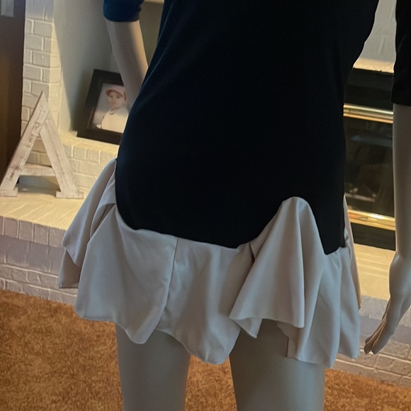 Back and beige top or dress size small - Picture 3 of 3